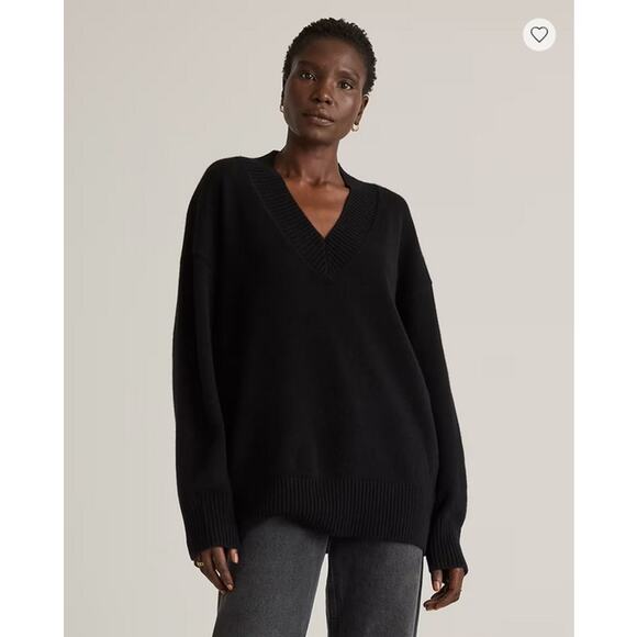 Quince Sweaters - Quince Mongolian Cashmere Oversized V-Neck Sweater Black Size M NWOT